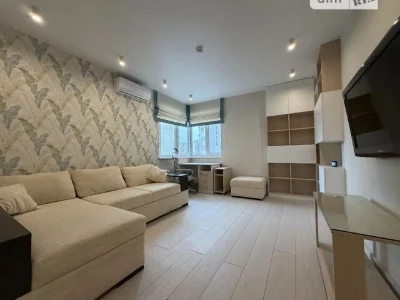 Продаж 2к квартири 79 кв. м на вул. Драгоманова 38 • ID 3482