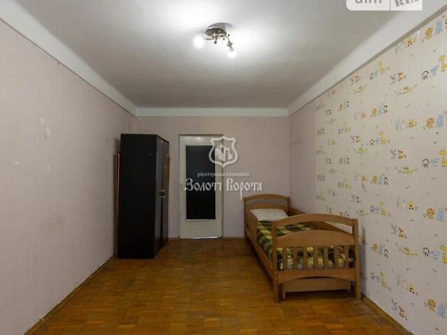 Продаж 3к квартири 59.4 кв. м на вул. Івана Миколайчука 15 •