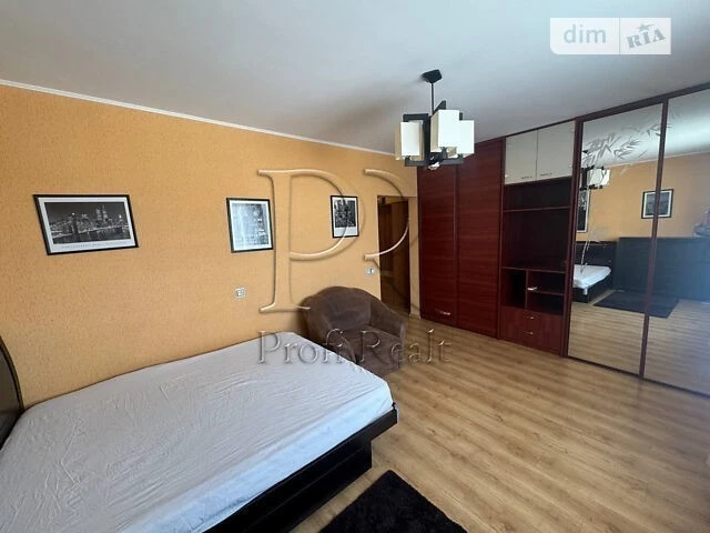 Продаж 1к квартири 44.2 кв. м на вул. Градинська 20 • ID 348
