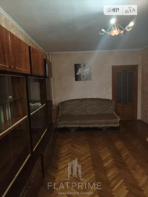 Продаж 1к квартири 42 кв. м на вул. Ніжинська 7 • ID 3482516