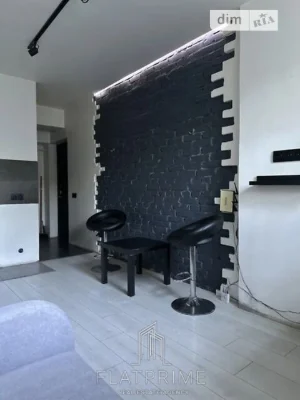 Продаж 1к квартири 18 кв. м на вул. Залізнична 32 • ID 34825