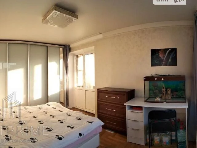 Продаж 3к квартири 62 кв. м на наб. Дніпровська 7А • ID 3482