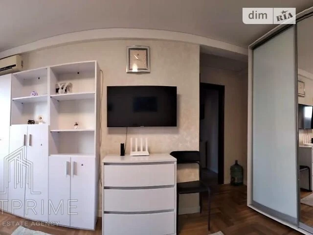 Продаж 3к квартири 62 кв. м на наб. Дніпровська 7А • ID 3482
