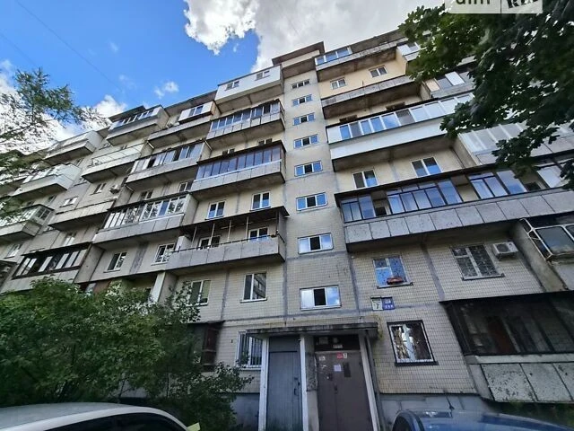 Продаж 3к квартири 62 кв. м на наб. Дніпровська 7А • ID 3482