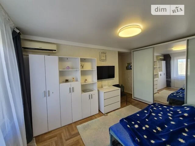 Продаж 3к квартири 62 кв. м на наб. Дніпровська 7А • ID 3482