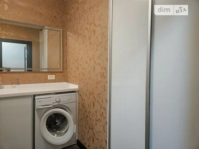 Продаж 1к квартири 53 кв. м на вул. Хорольська 1А • ID 34825