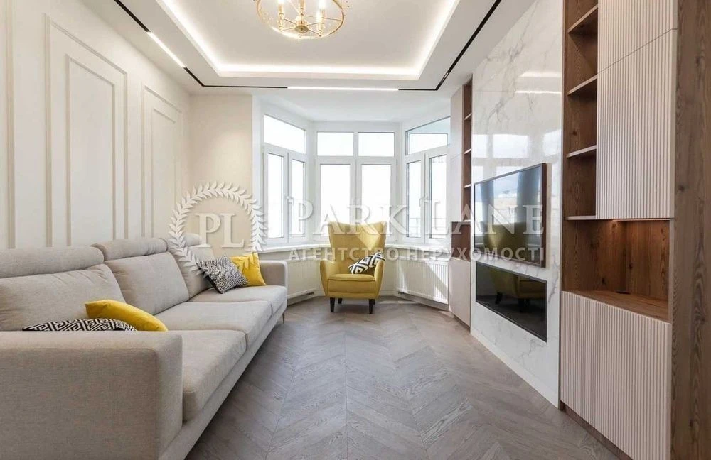 Luxurious 3-4 bedroom apartment in Dynastia residential complex, 37b Lypkivskoho St., Solomyanka