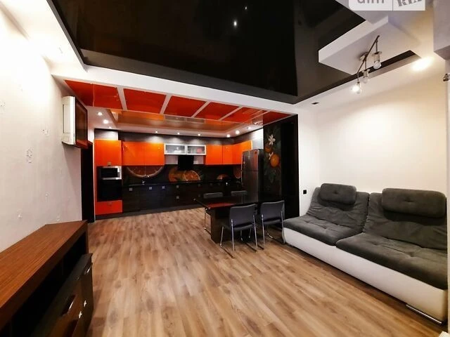 Продаж 3к квартири 129 кв. м на бул. Миколи Руденка 14 • ID