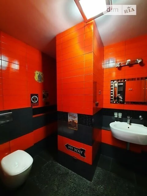 Продаж 3к квартири 129 кв. м на бул. Миколи Руденка 14 • ID