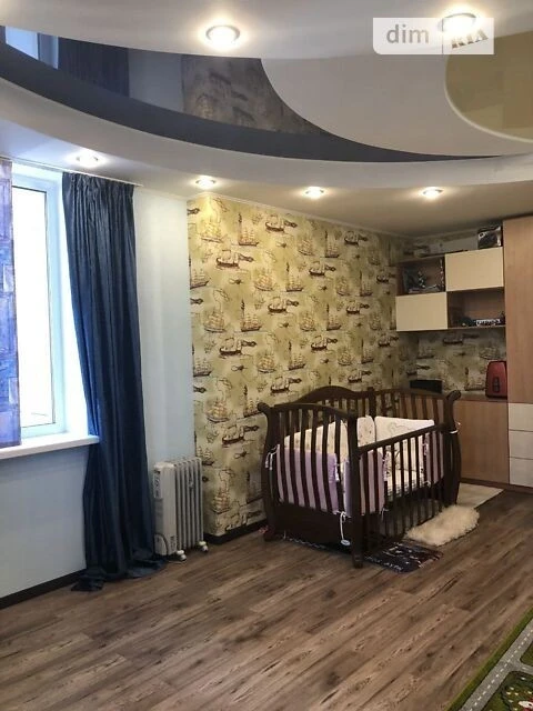Продаж 3к квартири 129 кв. м на бул. Миколи Руденка 14 • ID