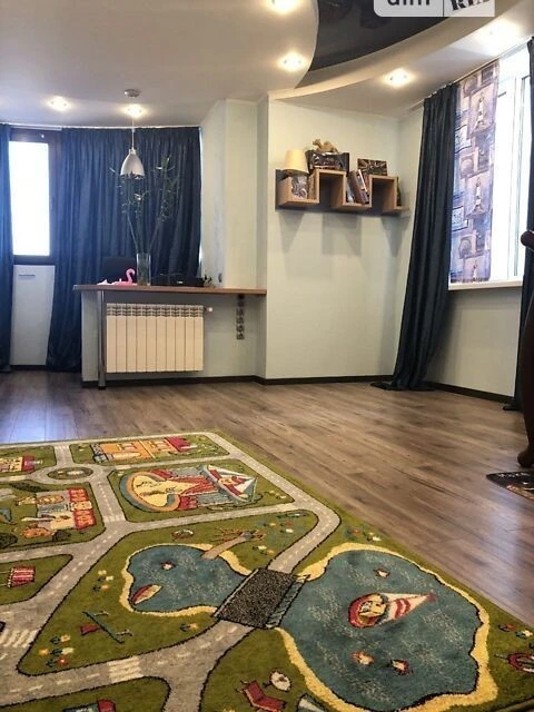 Продаж 3к квартири 129 кв. м на бул. Миколи Руденка 14 • ID