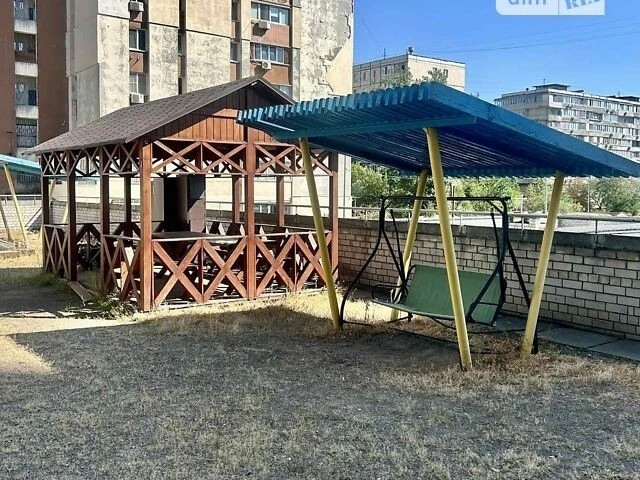 Продаж 2к квартири 83.2 кв. м на просп. Павла Тичини 2 • ID