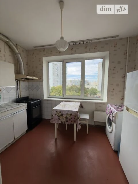 Продаж 1к квартири 31 кв. м на просп. Червоної Калини 28Б •