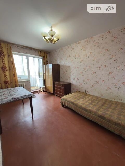 Продаж 1к квартири 31 кв. м на просп. Червоної Калини 28Б •