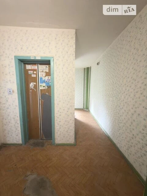 Продаж 1к квартири 31 кв. м на просп. Червоної Калини 28Б •