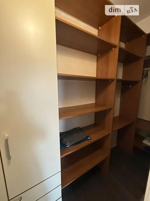 Довготривала оренда 2к квартири на просп. Петра Григоренка 3