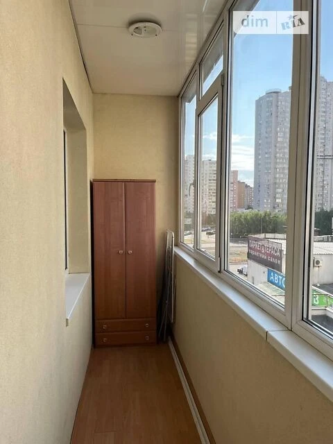 Довготривала оренда 2к квартири на просп. Петра Григоренка 3
