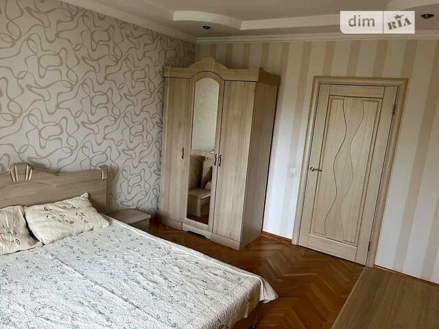 Довготривала оренда 3к квартири на вул. Митрополита Андрія Ш