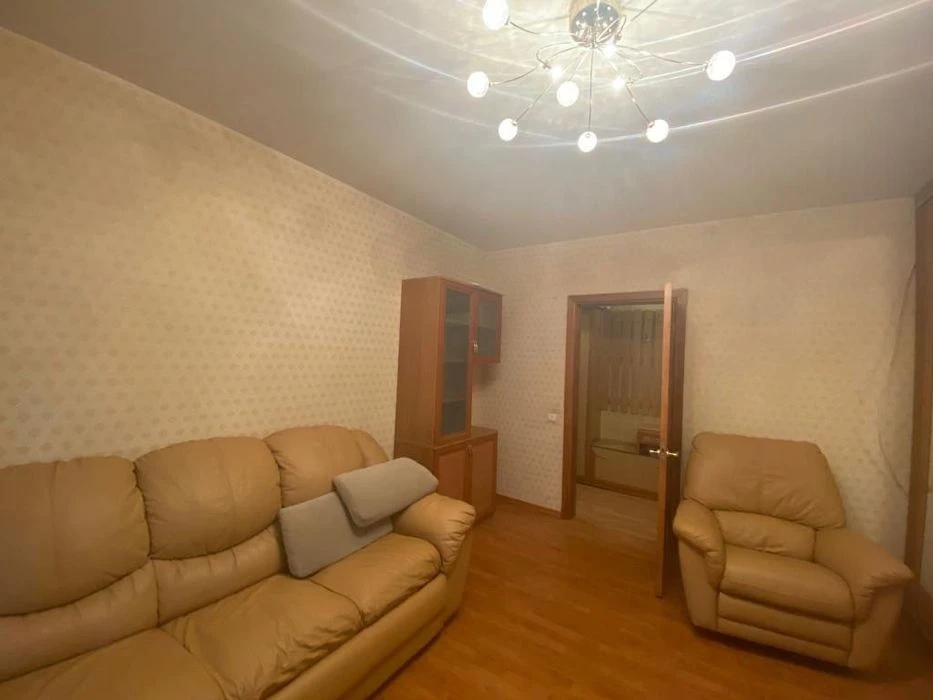 Продам квартиру центр Яворницкого Карла Маркса Гоголя Вернад