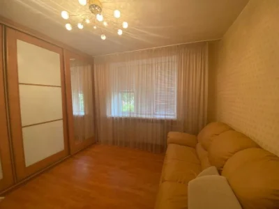 Продам квартиру центр Яворницкого Карла Маркса Гоголя Вернад