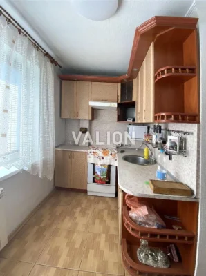 Продаж 1-к квартири вул. Симиренка 7