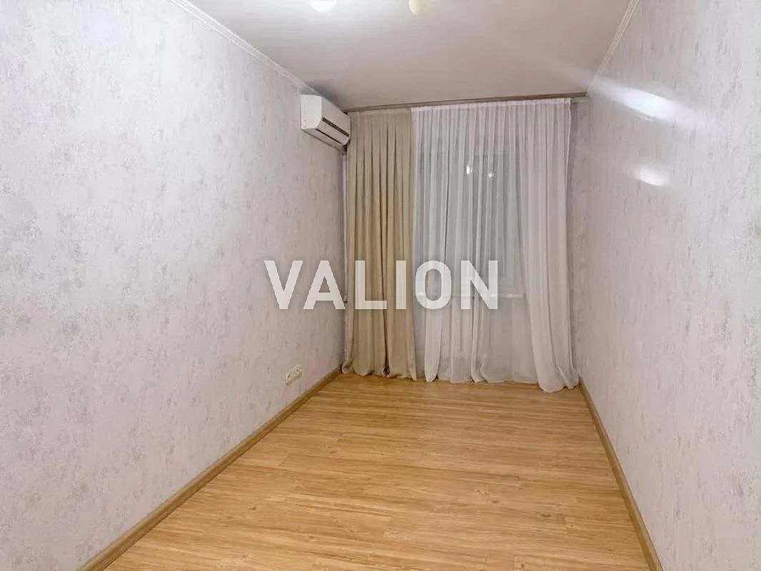 Продаж 3к квартири , Берестейський проспект 106/2 , Святошин