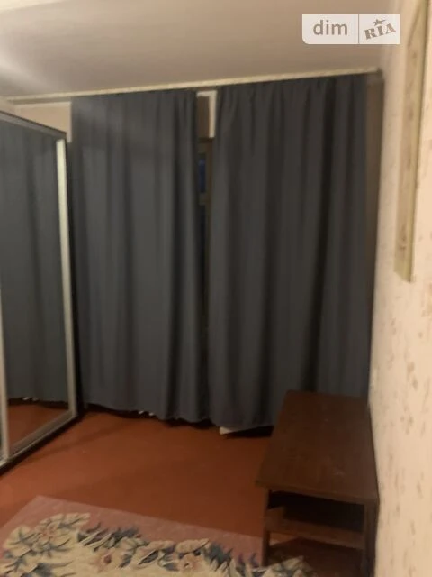 Довготривала оренда 1к квартири на просп. Миколи Бажана 5В •