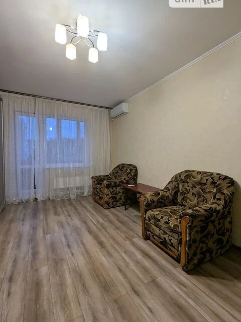 Довготривала оренда 2к квартири на вул. Тростянецька 3 • ID