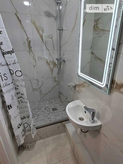 Довготривала оренда 1к квартири на вул. Леонтовича • ID 3482