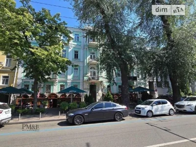 Довготривала оренда 1к квартири на вул. Леонтовича • ID 3482
