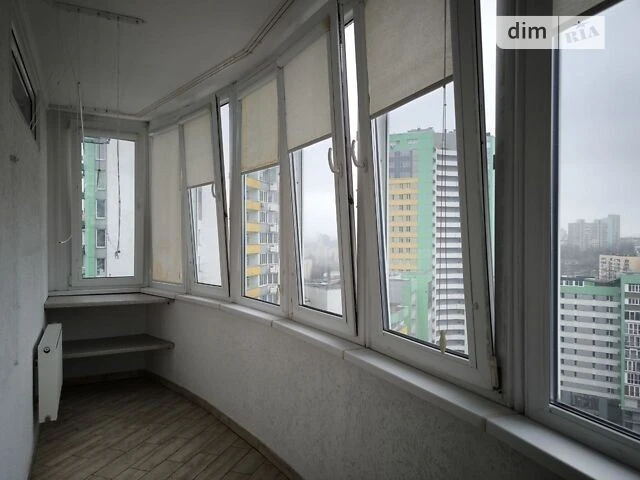 Довготривала оренда 3к квартири на вул. Вишгородська 45Б/1 •