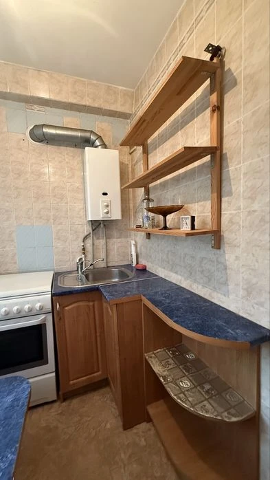 Продается 2-х комн. кв. в центре