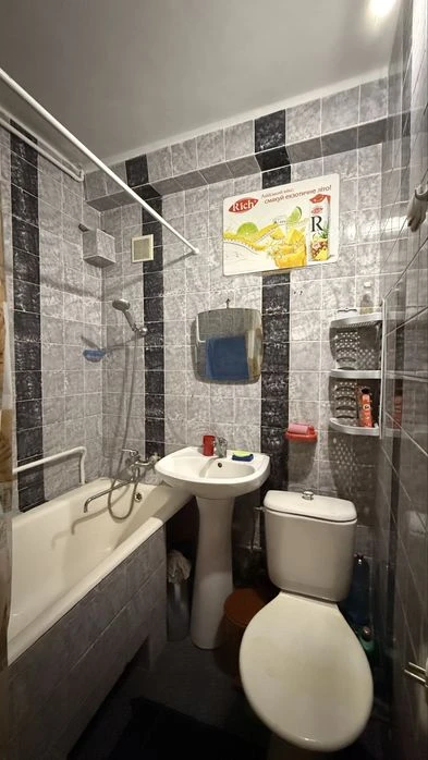 Продается 2-х комн. кв. в центре