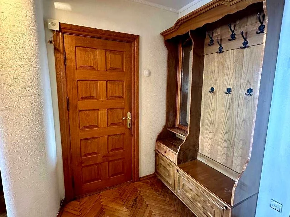 Квартира. Рівне, Володимира Стельмаха вул. (Курчатова)