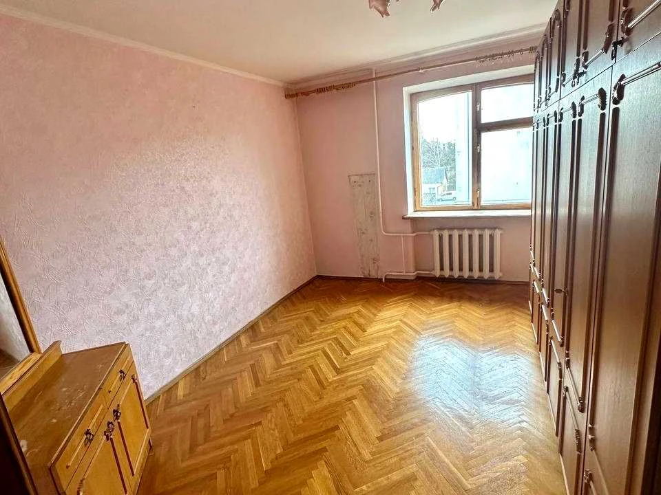 Квартира. Рівне, Володимира Стельмаха вул. (Курчатова)