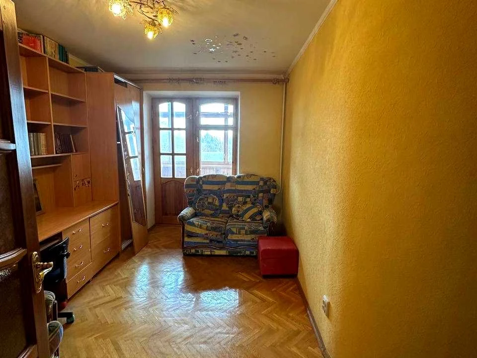 Квартира. Рівне, Володимира Стельмаха вул. (Курчатова)