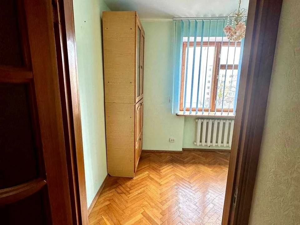 Квартира. Рівне, Володимира Стельмаха вул. (Курчатова)
