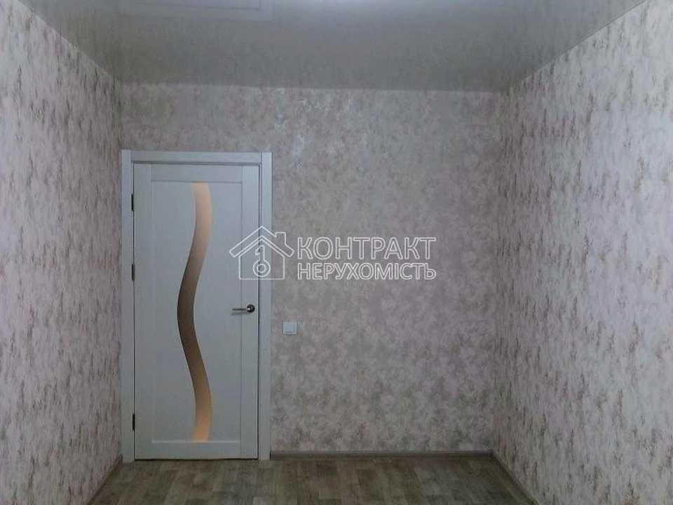 Apartment. Kharkiv, Traktorostudivnyky Ave.