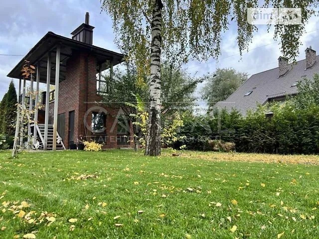 Продаж 2 поверхового будинку бесідка і ділянкою на 20 соток,