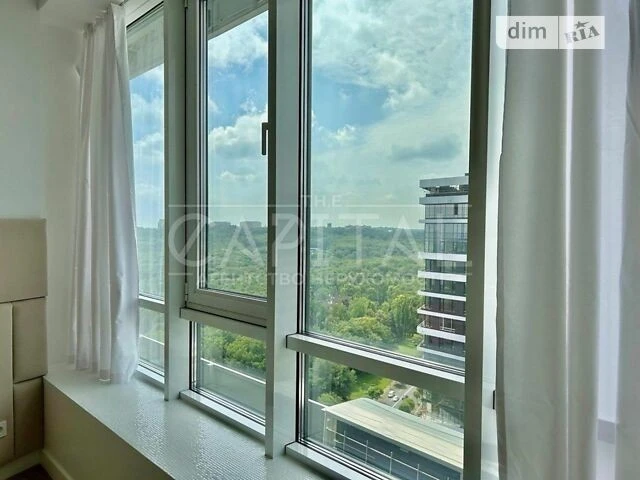 Продаж 3к квартири 104 кв. м на просп. Голосіївський 1 • ID