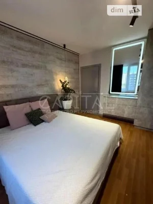 Продаж 2к квартири 62 кв. м на вул. Дніпровська наб. 16Д • I