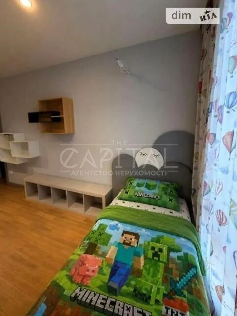 Продаж 2к квартири 62 кв. м на вул. Дніпровська наб. 16Д • I