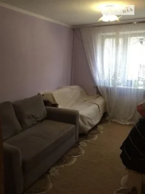 Продаж кімнати 18 кв. м на вул. Академіка Корольова 9А, кв.