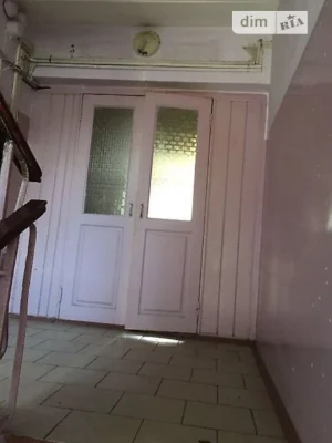 Продаж кімнати 18 кв. м на вул. Академіка Корольова 9А, кв.