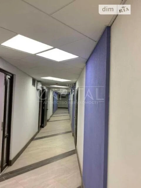 Продаж 3к квартири 97 кв. м на вул. пр-т Броварський 1А • ID