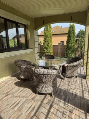 Оренда будинку 300 м², Ранкова вул.