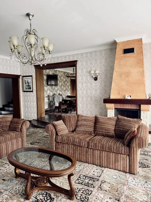 Оренда будинку 300 м², Ранкова вул.