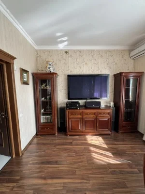 Оренда будинку 300 м², Ранкова вул.