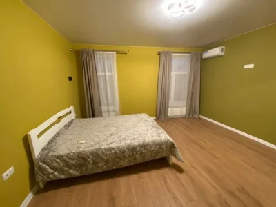 Оренда будинку 150 м², Євгена Харченко вул.
