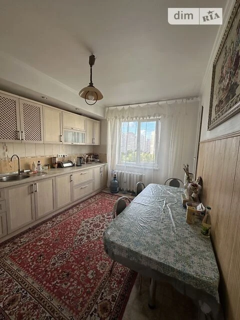 Продаж 3к квартири 82 кв. м на вул. Лісківська 18 • ID 34821
